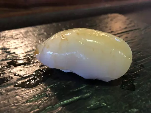 Sushi Hon