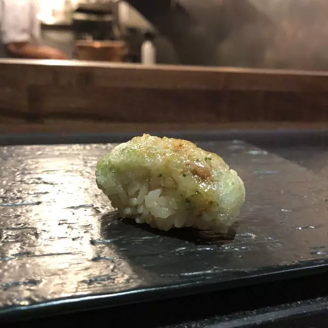 Sushi Hon