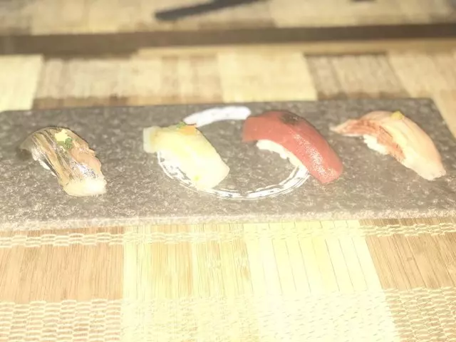 Sushi Hon