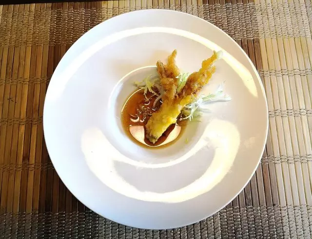 Sushi Hon