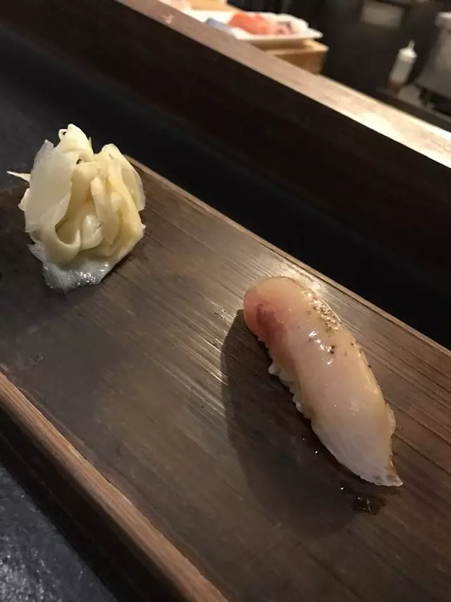 Sushi Hon