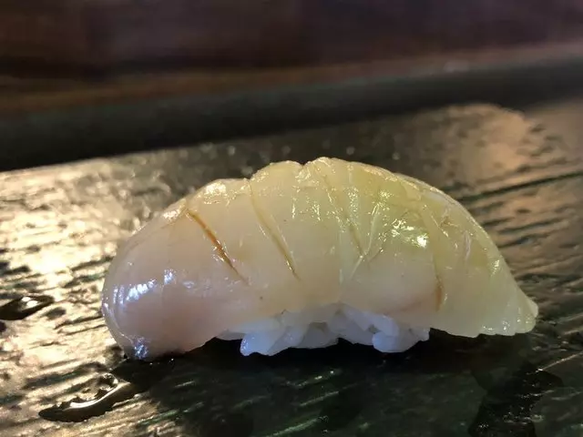 Sushi Hon