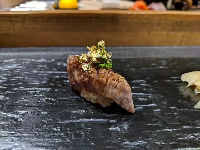 Sushi Hon