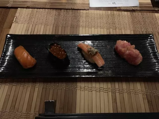 Sushi Hon