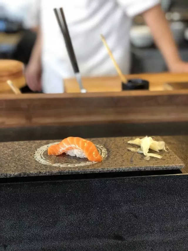 Sushi Hon