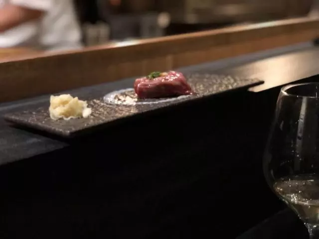 Sushi Hon