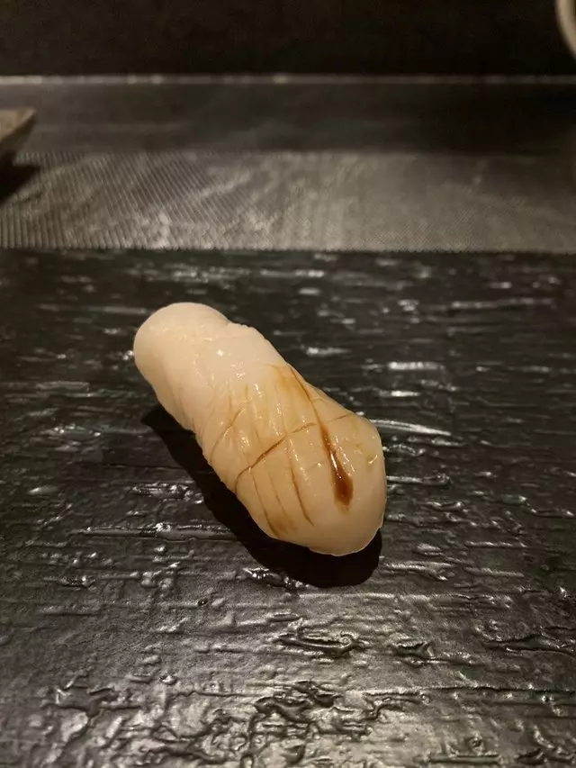 Sushi Hon