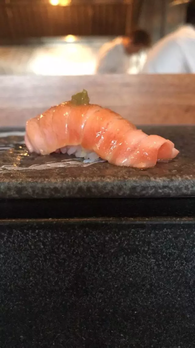 Sushi Hon