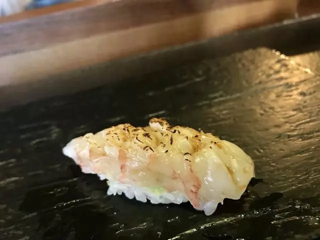 Sushi Hon