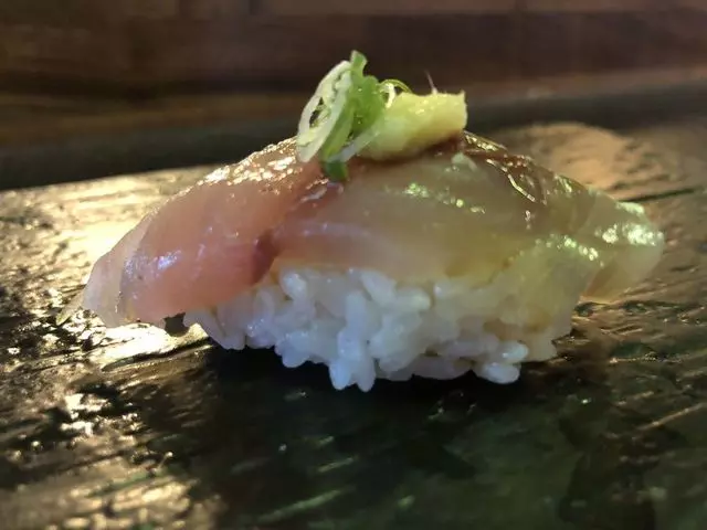 Sushi Hon