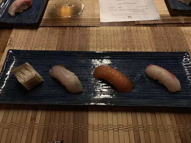 Sushi Hon