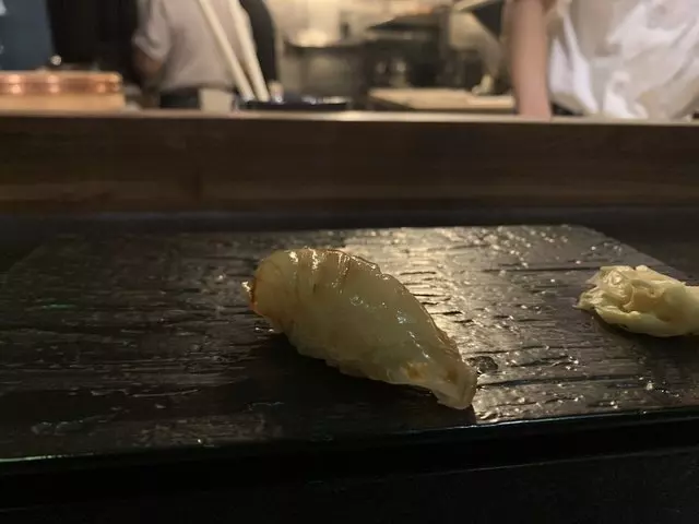 Sushi Hon