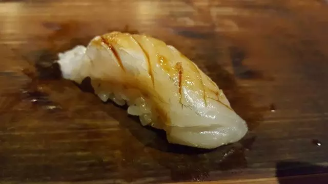 Sushi Hon