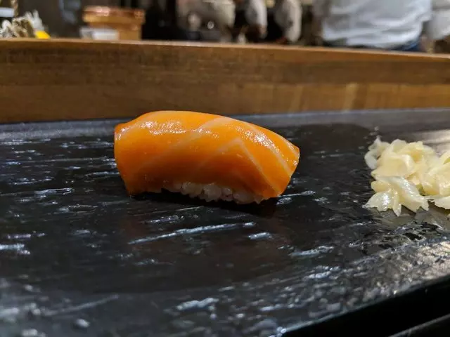 Sushi Hon
