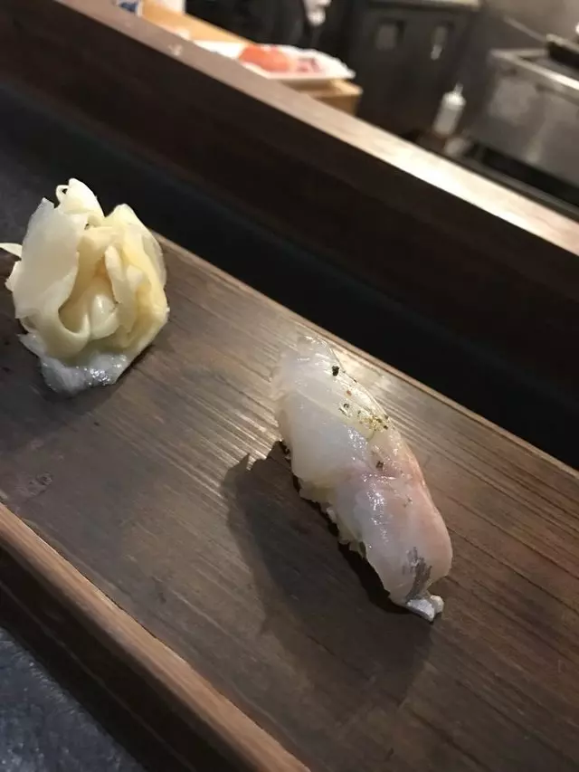 Sushi Hon