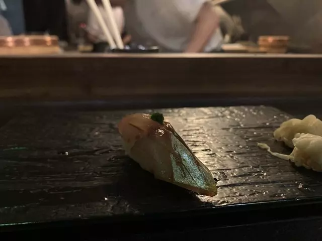 Sushi Hon