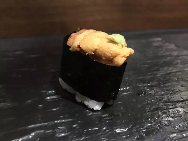 Sushi Hon