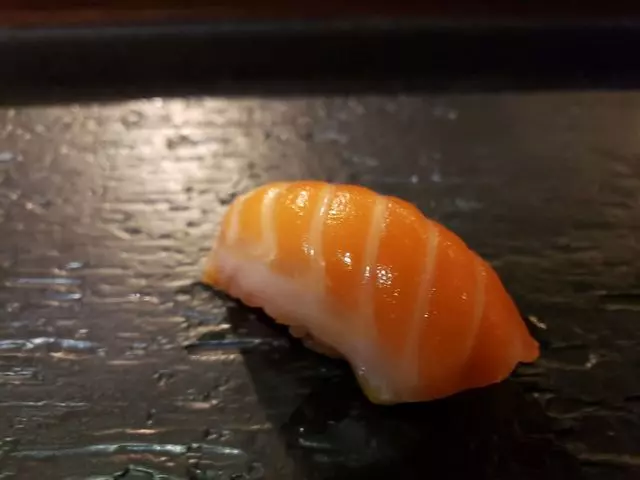 Sushi Hon