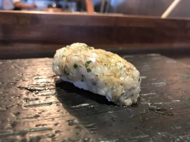 Sushi Hon