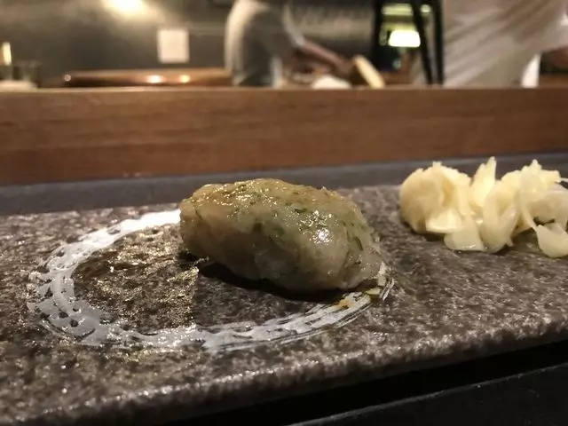Sushi Hon