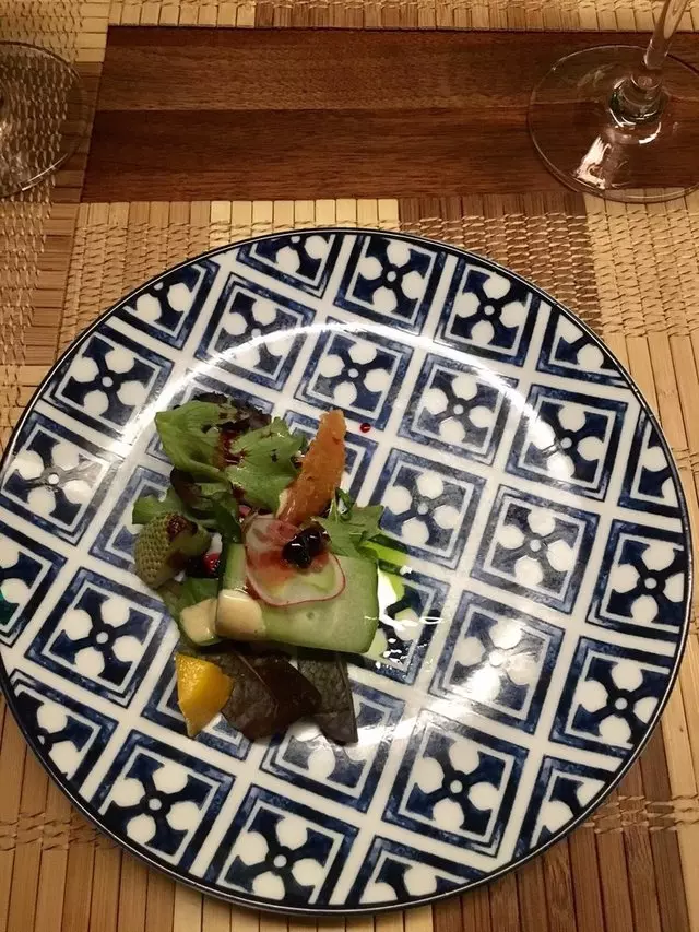 Sushi Hon