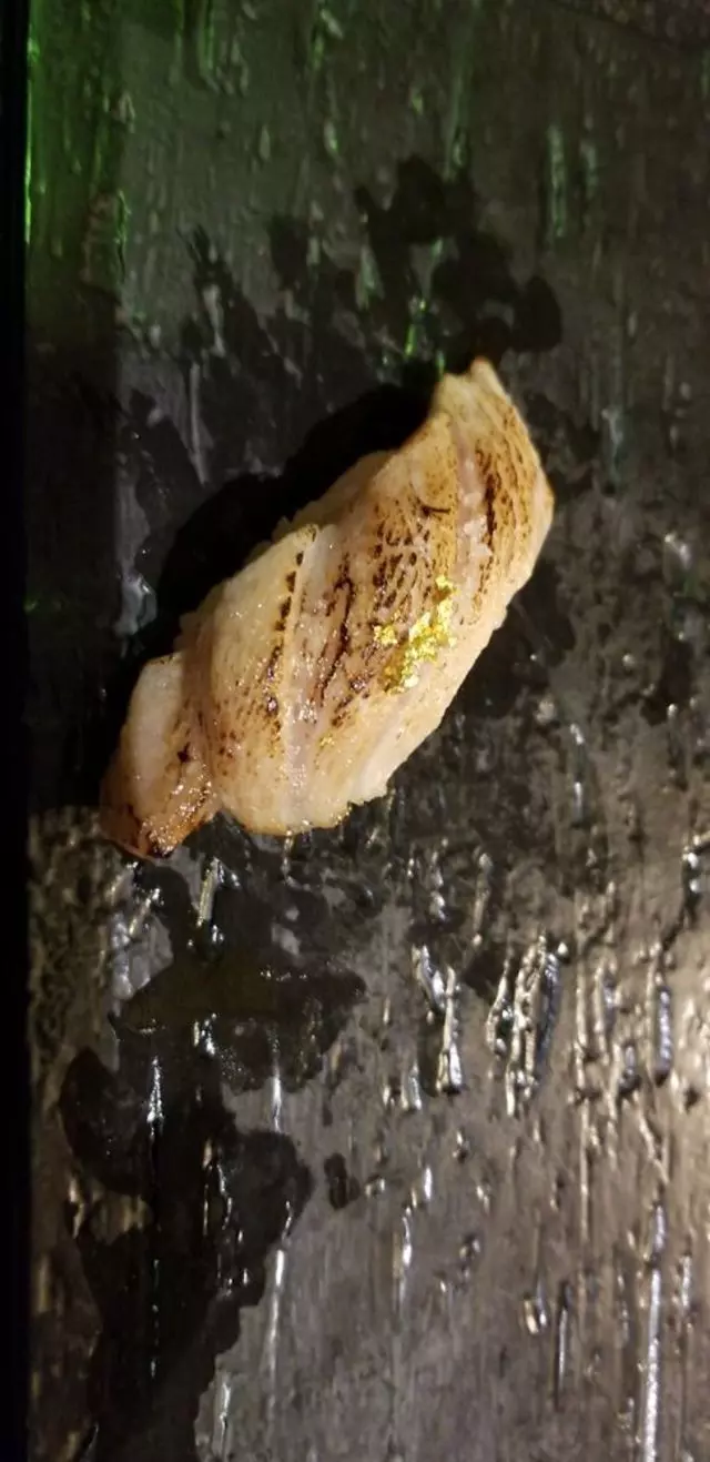 Sushi Hon
