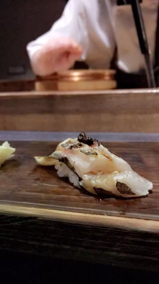 Sushi Hon