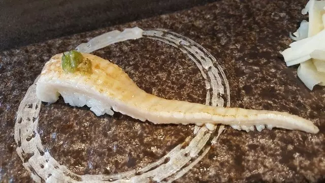 Sushi Hon