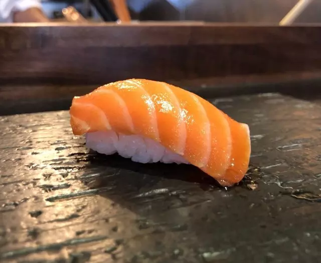Sushi Hon