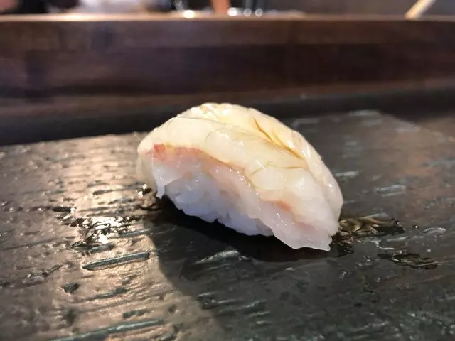 Sushi Hon