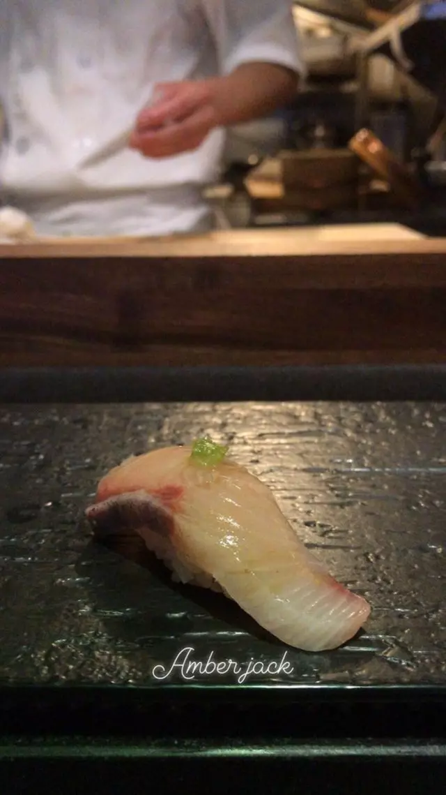 Sushi Hon