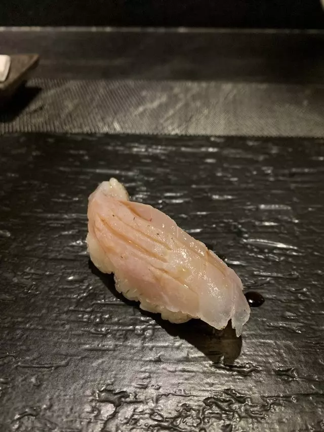 Sushi Hon