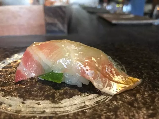 Sushi Hon