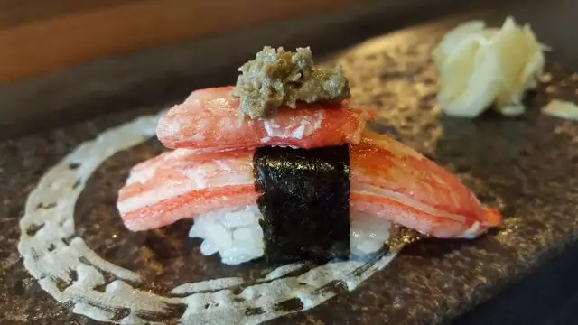 Sushi Hon
