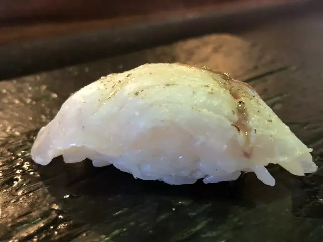 Sushi Hon
