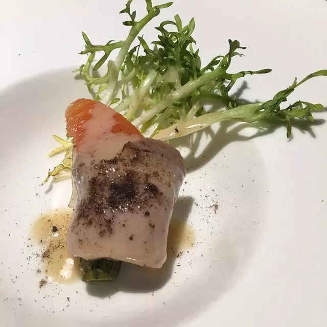 Sushi Hon