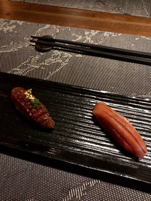 Sushi Hon