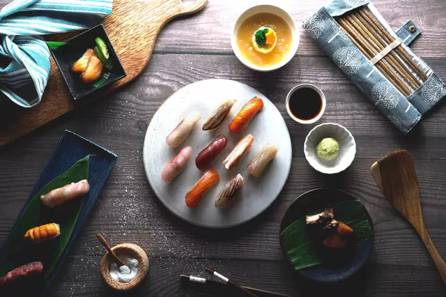 Sushi Hon