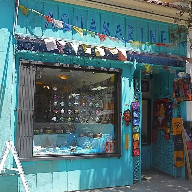 Aquamarine