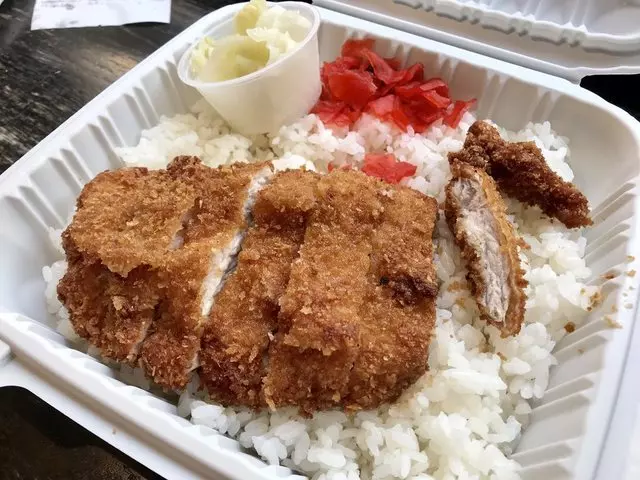 Muracci’s Japanese Curry & Grill