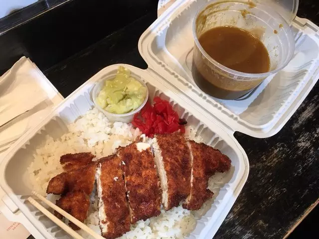 Muracci’s Japanese Curry & Grill