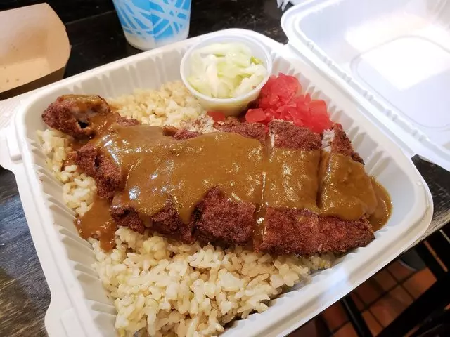 Muracci’s Japanese Curry & Grill