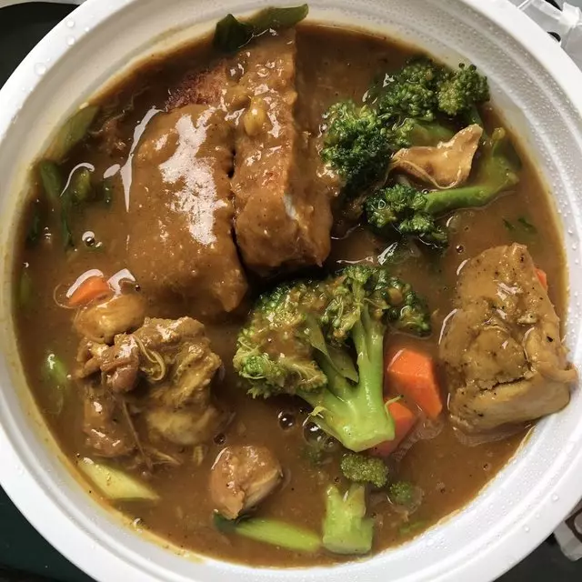 Muracci’s Japanese Curry & Grill