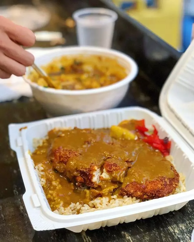 Muracci’s Japanese Curry & Grill