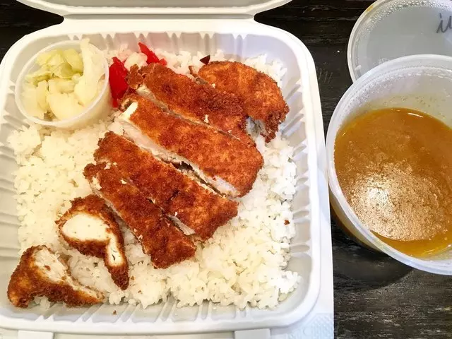 Muracci’s Japanese Curry & Grill