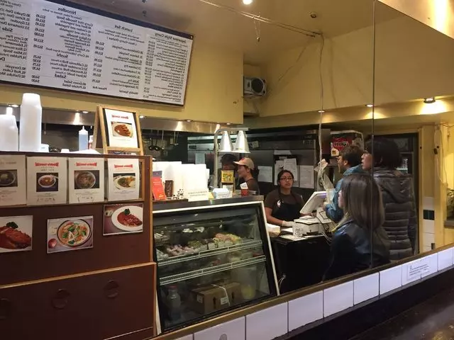 Muracci’s Japanese Curry & Grill