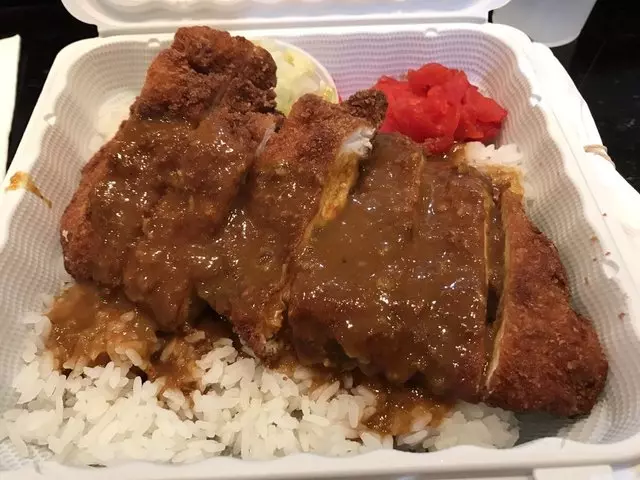 Muracci’s Japanese Curry & Grill