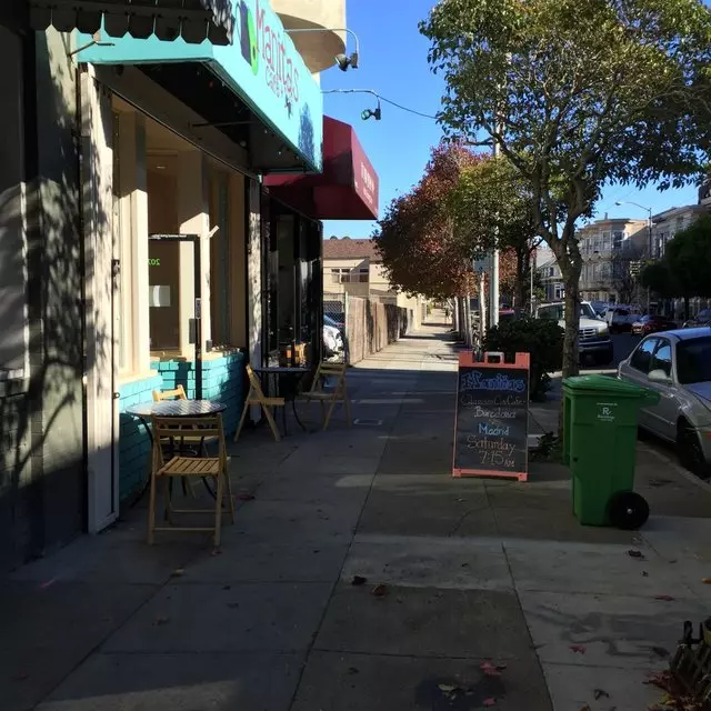 Manitas Cafe & Deli