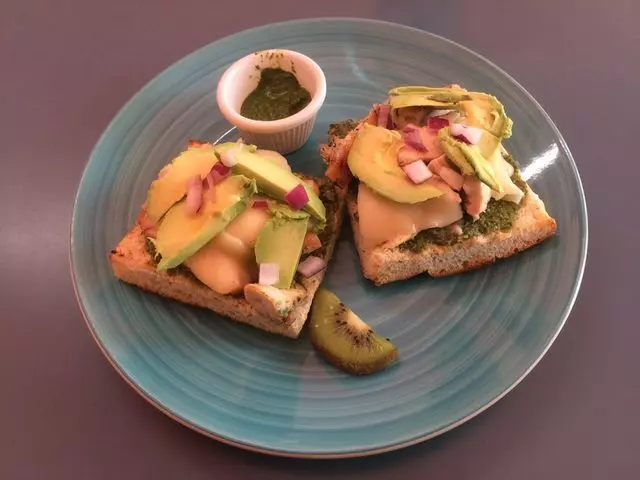 Manitas Cafe & Deli