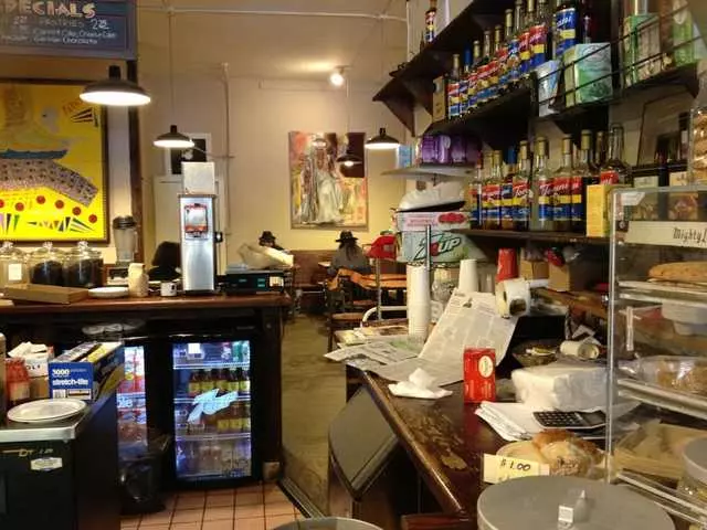 Muddy Waters Coffee House